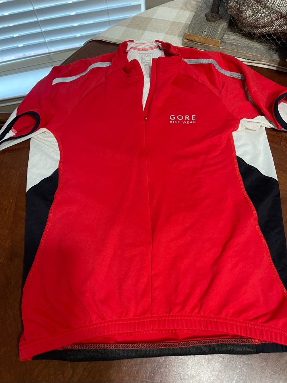 Gore bike wear women’s top cycling